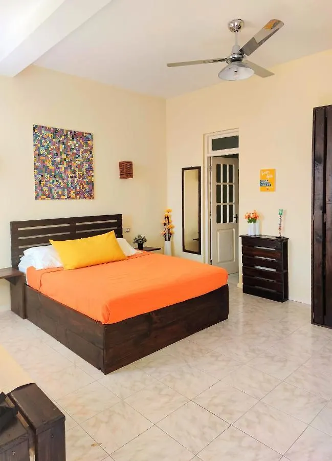 Hotel Casa Bom Dia Mindelo Pensjonat